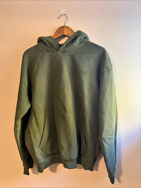 Comfrt Green Hoodie Size Medium